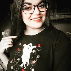 Meet your Posher, Sara